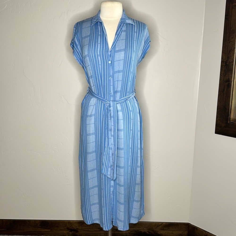 Lush maxi blue & white striped Dress Size Small